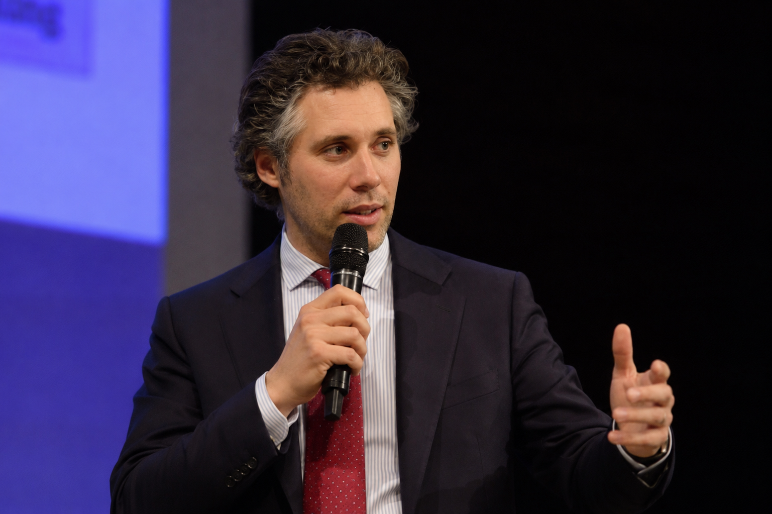 Ludwig Candotti, président et co-fondateur de Nexus Think Tank, en conférence.